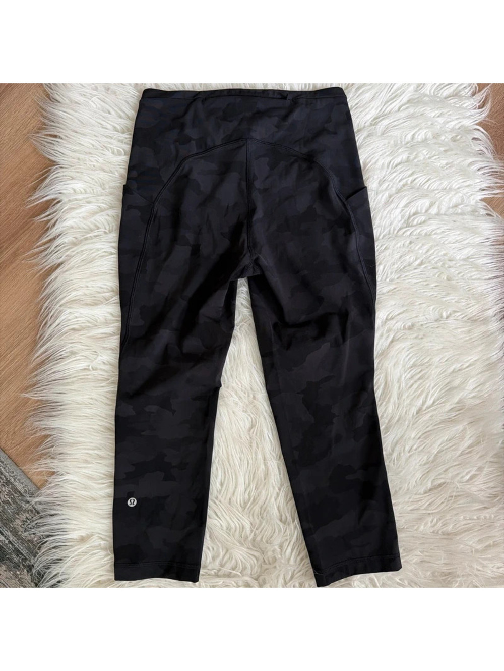 Lululemon leggings  21” inseam size 8